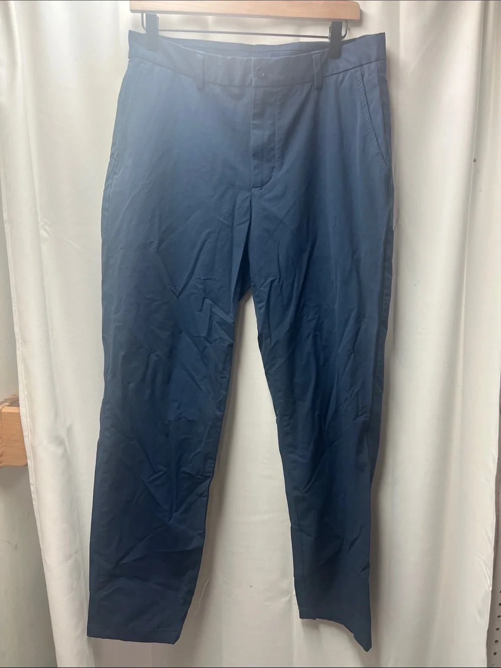 Vineyard Vines Navy blue On-The-Go Golf Performance Pants- Size 32 x 30